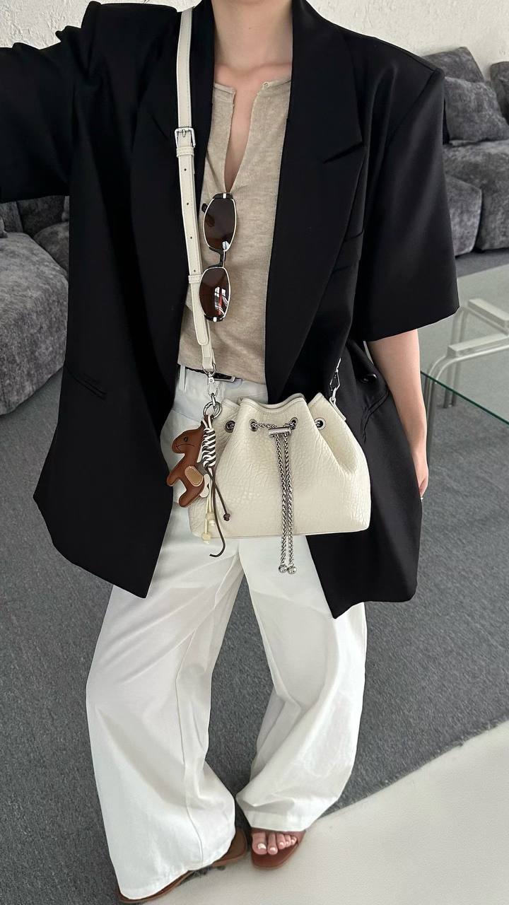 Elegant Bucket Shoulder Bag – White
