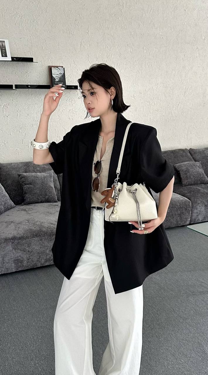 Elegant Bucket Shoulder Bag – White