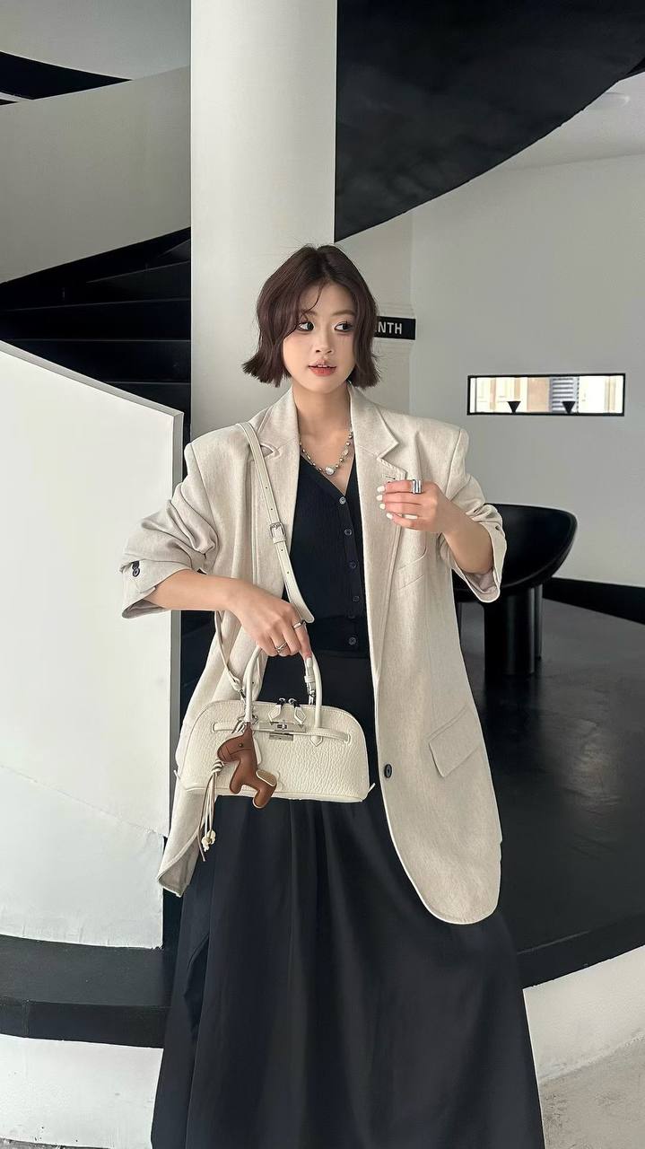 Women's Classic Pebbled Leather Top Handle Bag - Off White