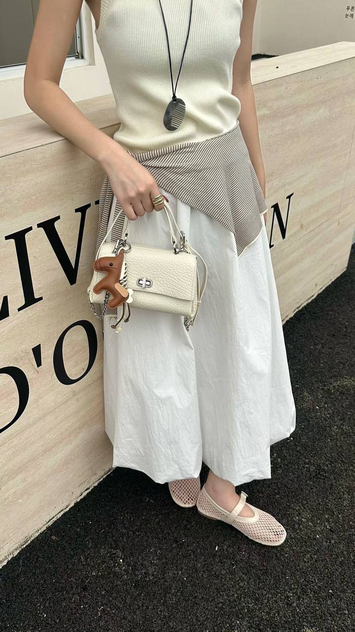 Elegant Turn-Lock Top Handle Bag – White