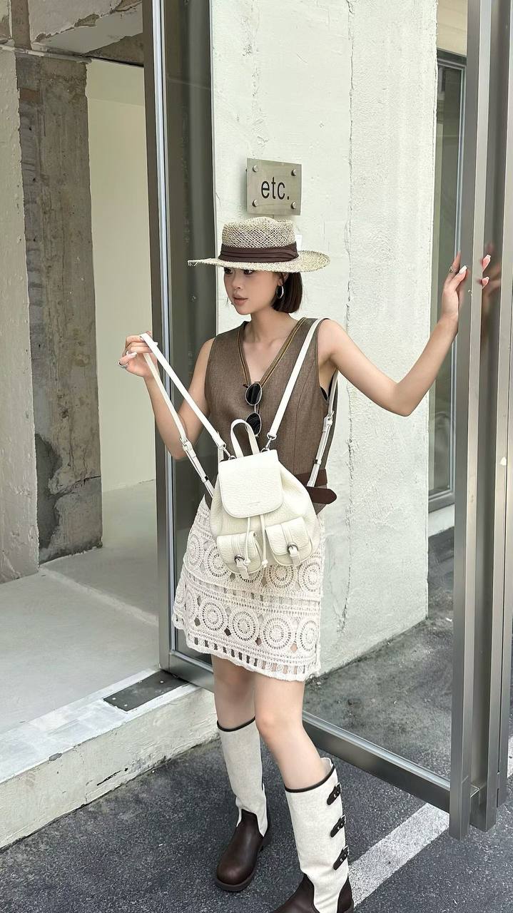 Women's Classic Dual Pocket Drawstring Backpack - COGY & DERON - Off White