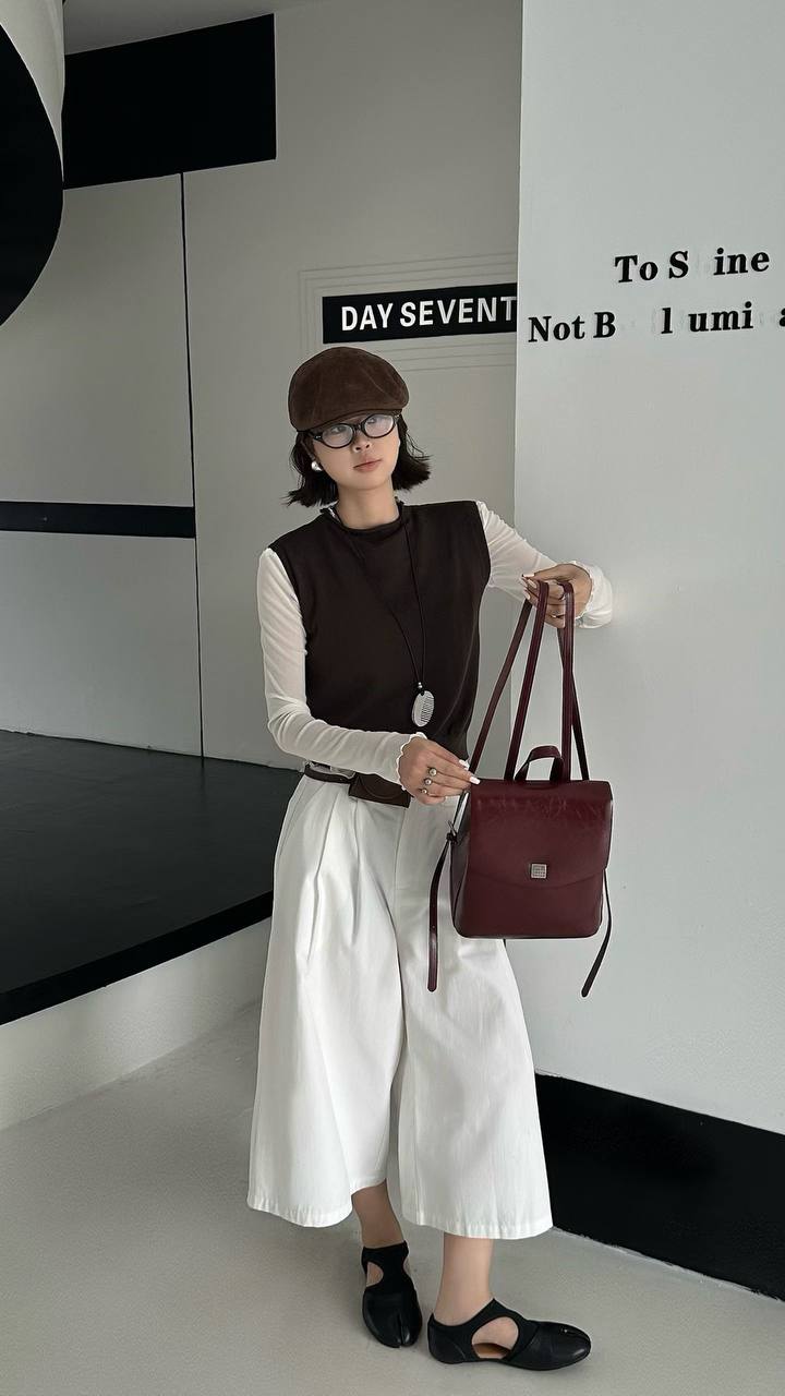 Classic Square Backpack – Burgundy